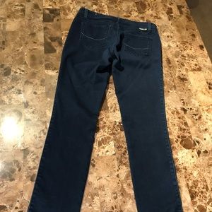 Stretch denim 17/21 Exclusive deep midnight hue